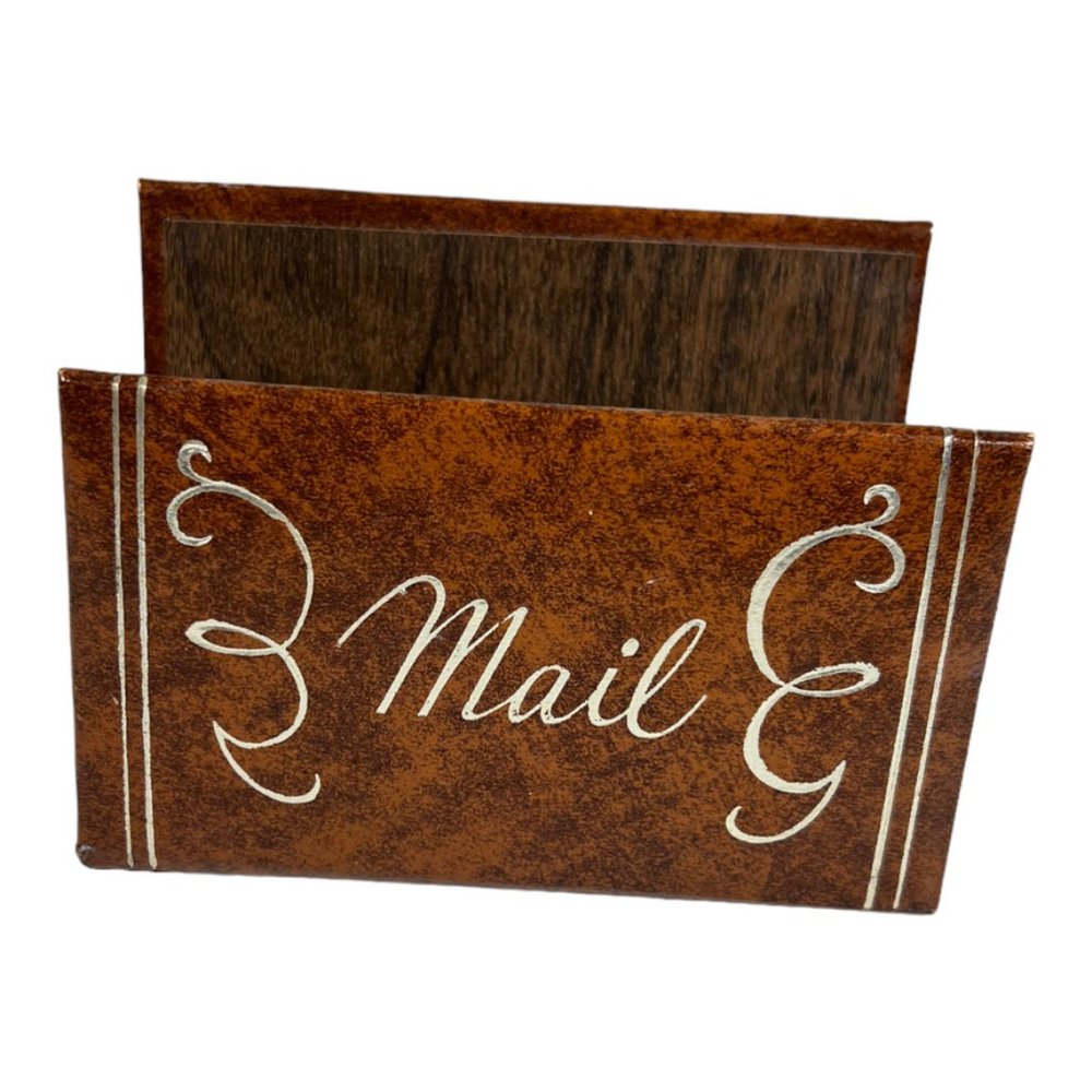 Mail Holder MCM